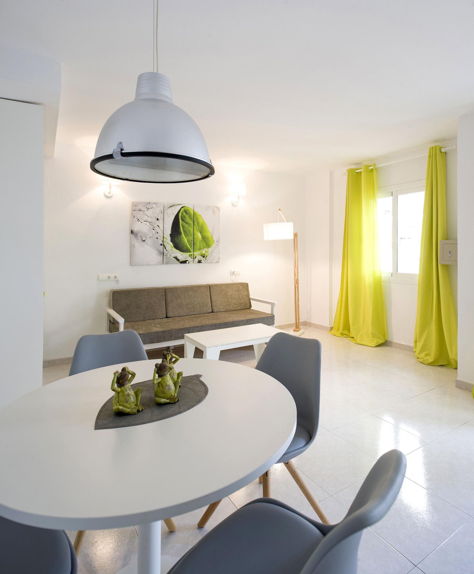 Appartement The Palm Star Ibiza - Adults Only à Sant Antoni de Portmany Extérieur photo