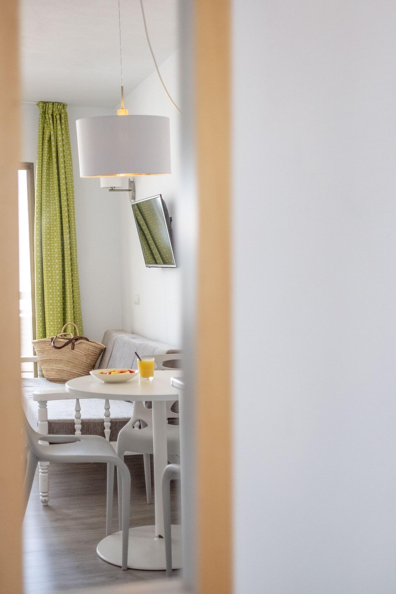 Appartement The Palm Star Ibiza - Adults Only à Sant Antoni de Portmany Extérieur photo