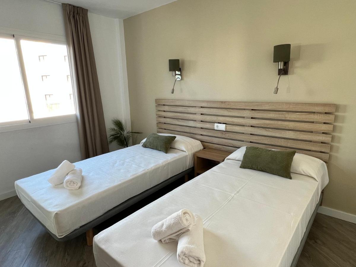 Appartement The Palm Star Ibiza - Adults Only à Sant Antoni de Portmany Extérieur photo
