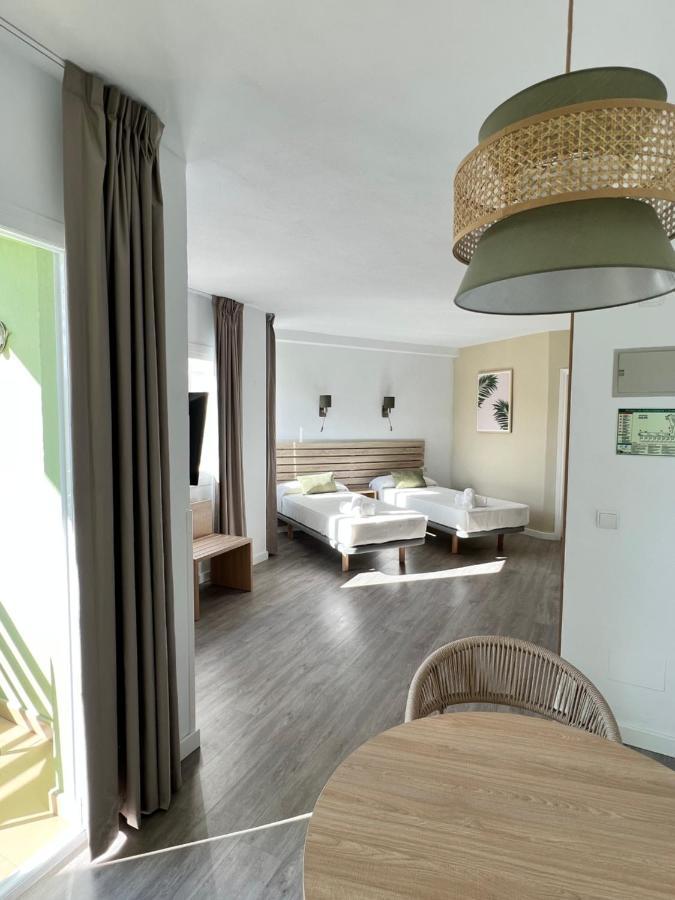 Appartement The Palm Star Ibiza - Adults Only à Sant Antoni de Portmany Extérieur photo