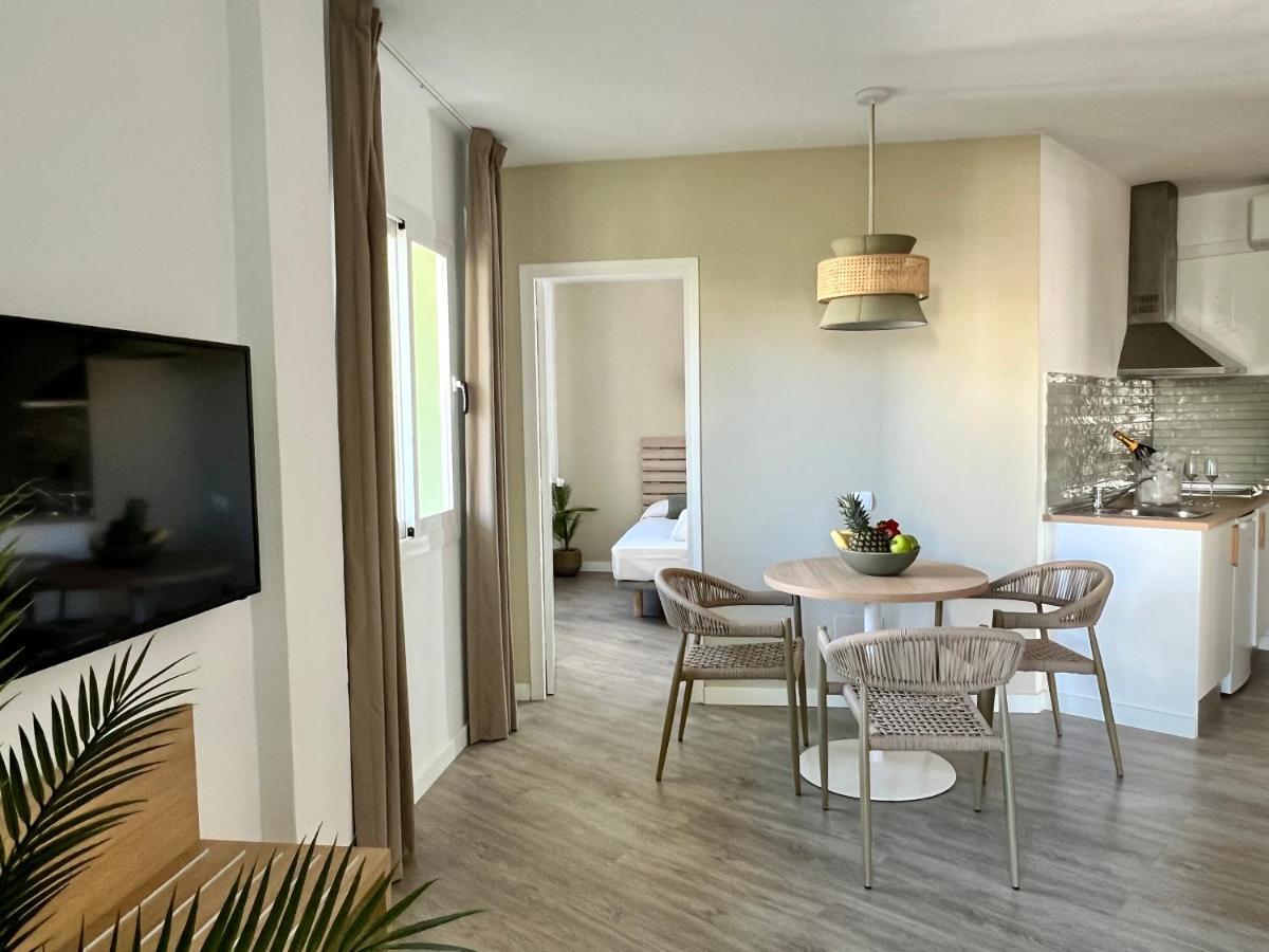 Appartement The Palm Star Ibiza - Adults Only à Sant Antoni de Portmany Extérieur photo
