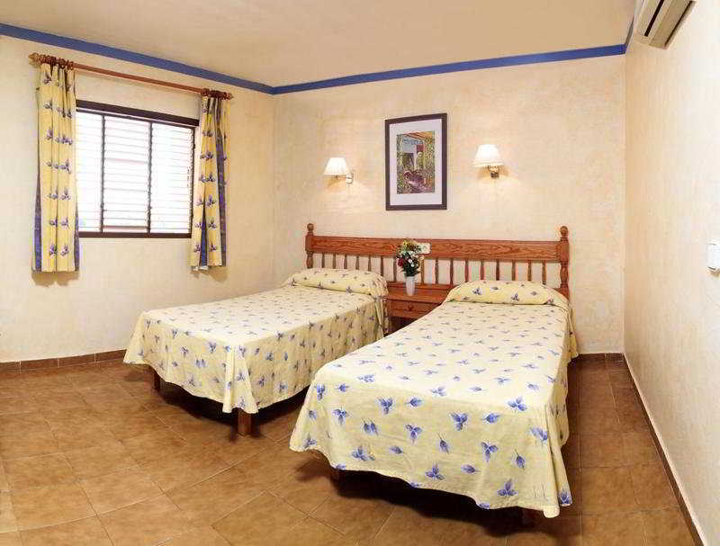 Appartement The Palm Star Ibiza - Adults Only à Sant Antoni de Portmany Extérieur photo